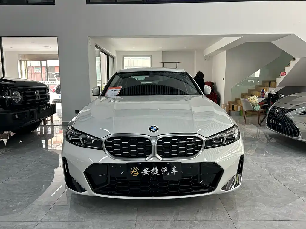 BMW 3 Series 2023 325Li M Sport Package