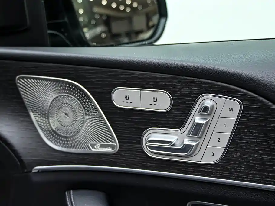 Mercedes-Benz GLE 450 4MATIC Luxury (2024)