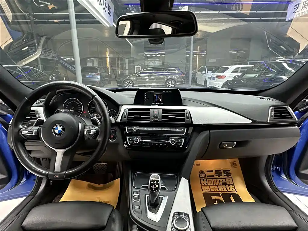 BMW 3 Series GT 2018 320i M Sport