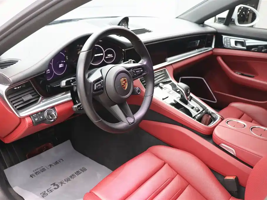 Porsche Panamera 2023 Panamera 2.9T Platinum Edition