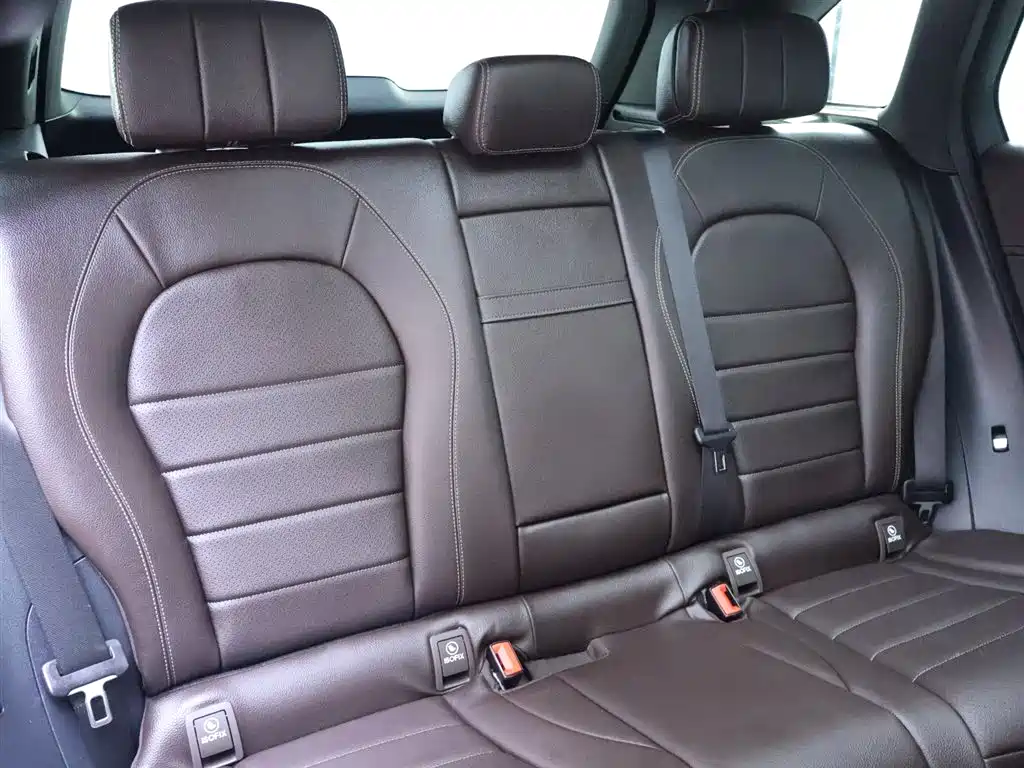 Mercedes-Benz GLC 300 4MATIC Dynamic 2017