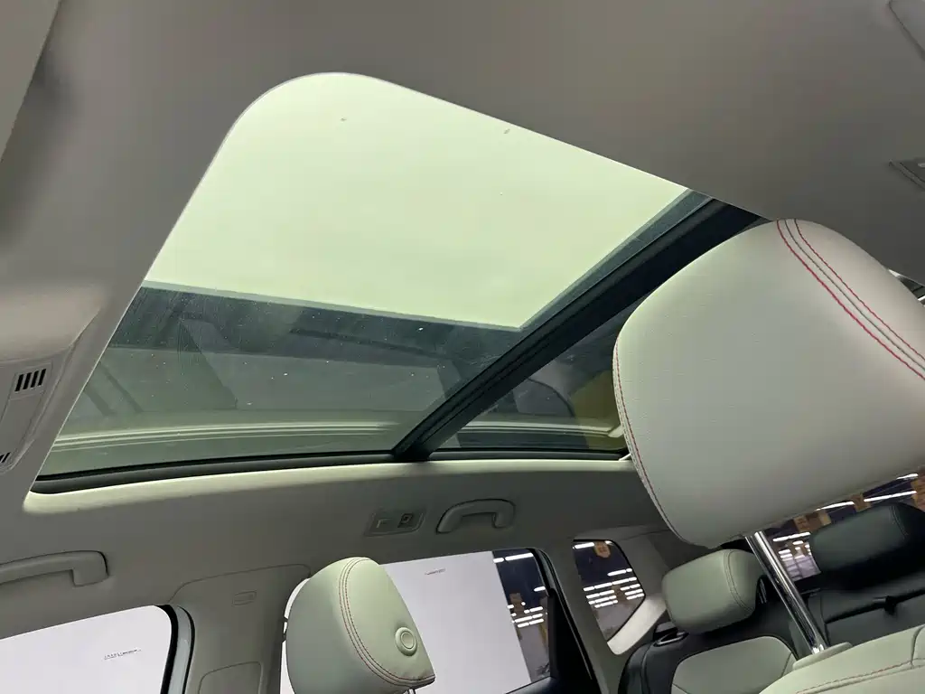 Volkswagen Tayron 2023 300TSI FWD Yuezun Edition