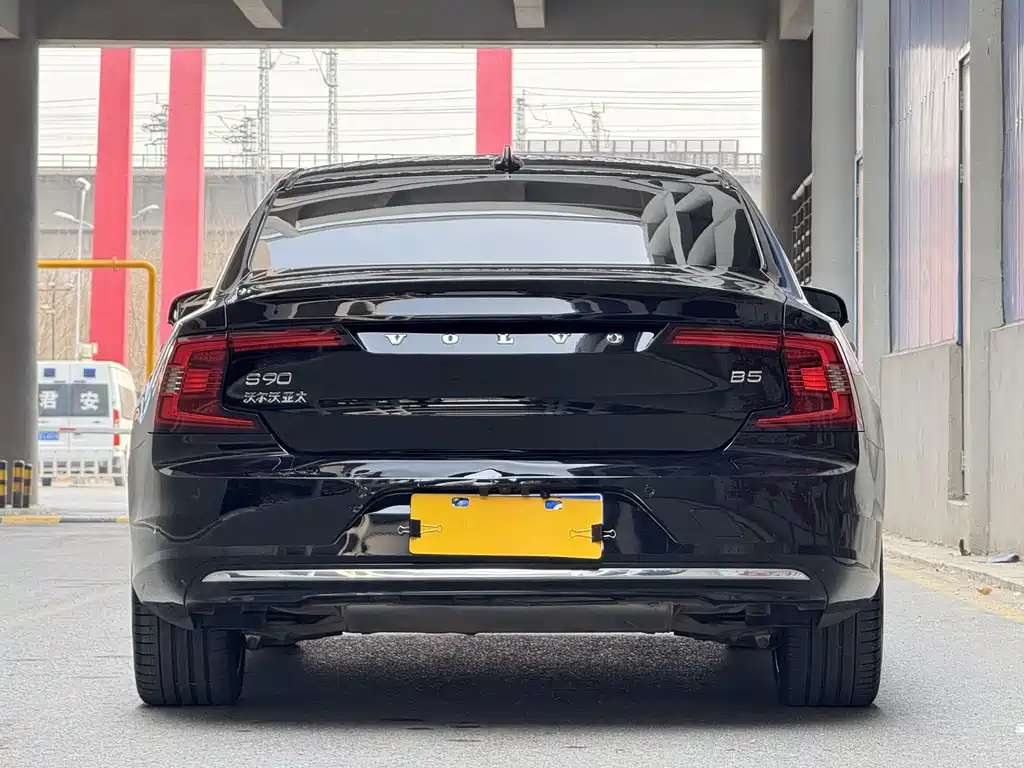 Volvo S90 2024 B5 Inscription