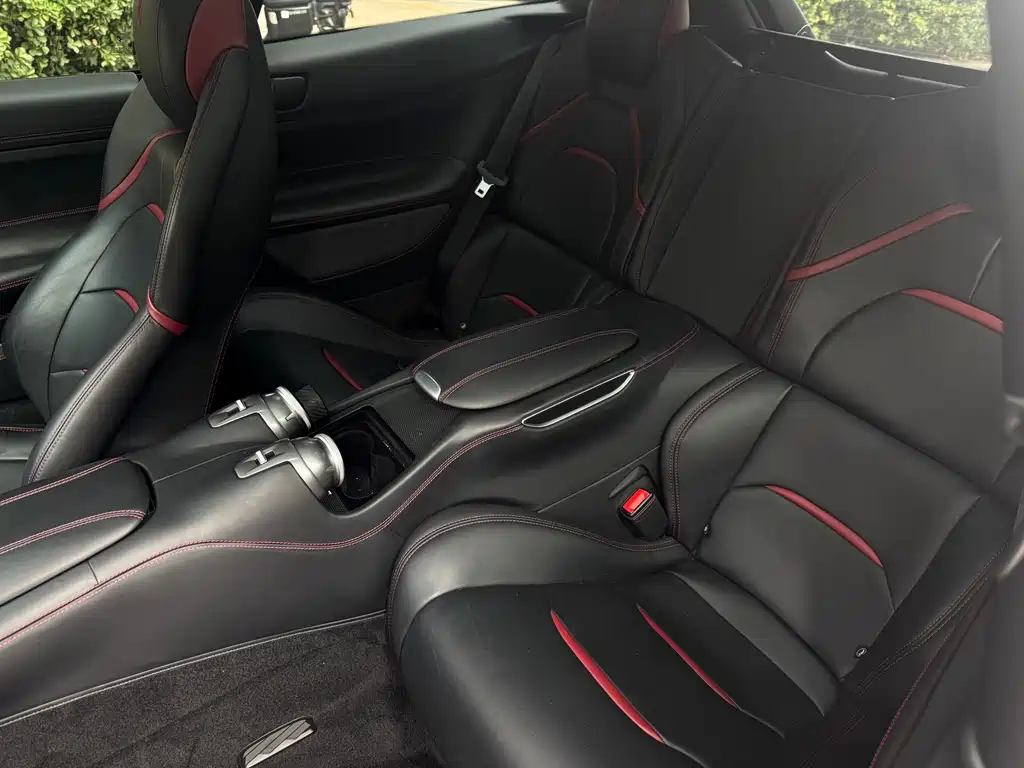 Ferrari GTC4Lusso 2016 6.3L V12