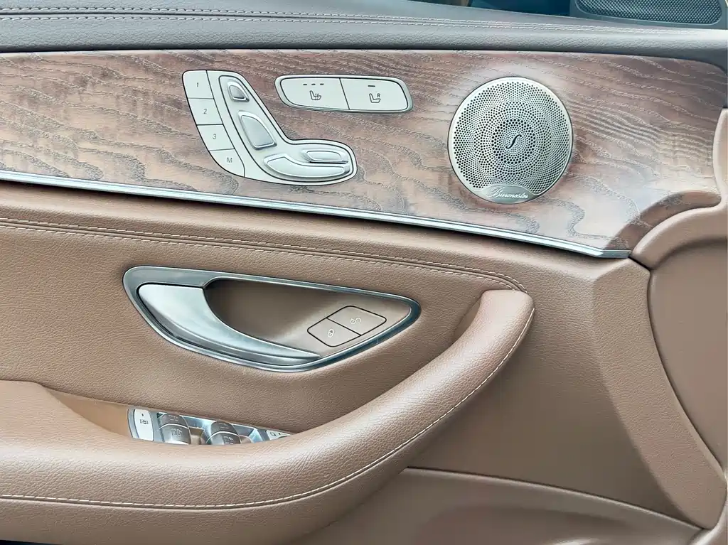 Mercedes-Benz E-Class 2022 E 300 L Luxury
