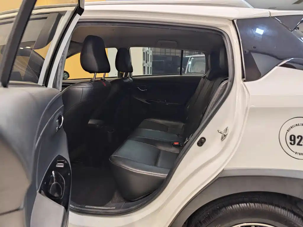 Yaris L 2020 Yaris L X 1.5L CVT Luxury Edition