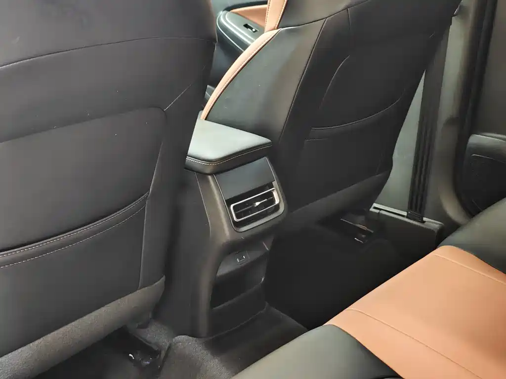 Changan Eado 2023 Changxiang Edition PLUS Blue Whale NE 1.4T GDI DCT Premium