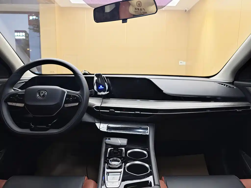 Changan Eado 2023 Changxiang Edition PLUS Blue Whale NE 1.4T GDI DCT Premium