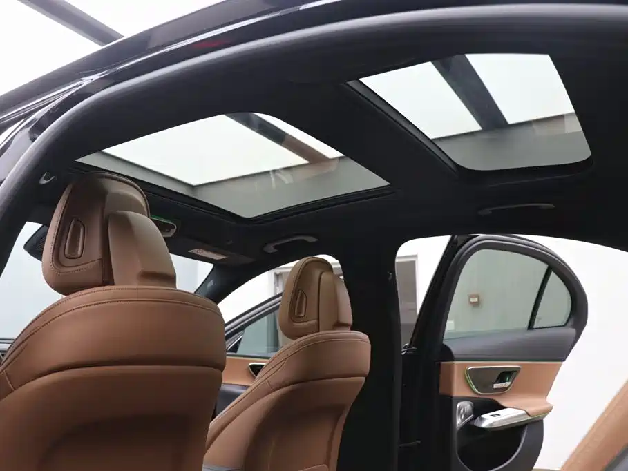 Mercedes-Benz E-Class 2024 E 300 Fashion Sport Edition