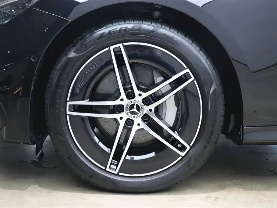 Mercedes-Benz E-Class 2024 E 300 Fashion Sport Edition