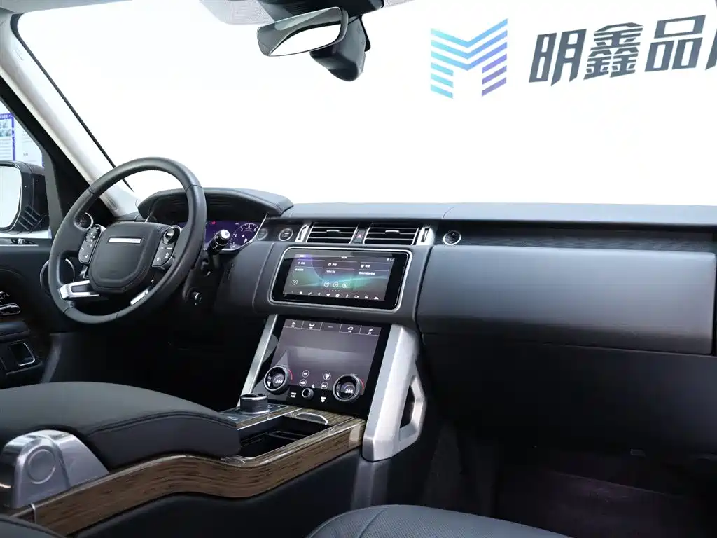 Range Rover 2019 3.0 Supercharged V6 Long Wheelbase