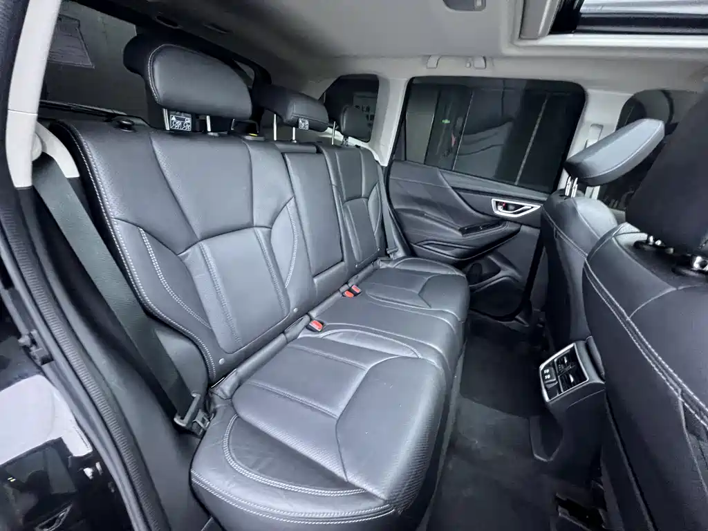 Subaru Forester 2021 2.0i Luxury Edition EyeSight