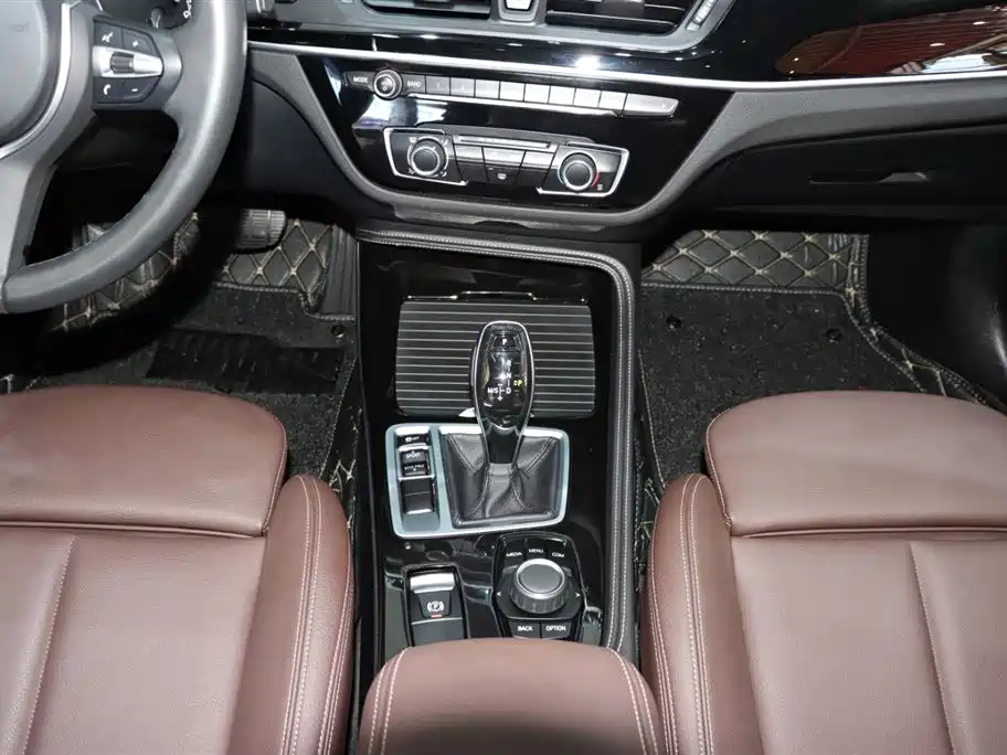 BMW 1 Series 2020 120i M Sport Package