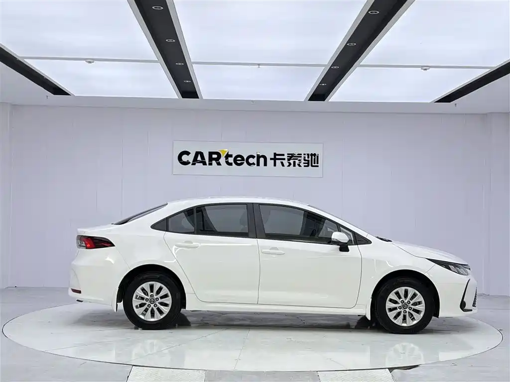 Corolla 2019 1.2T S-CVT GL Pioneer Edition