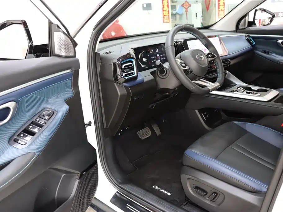GAC Trumpchi GS3 2023 YingSu 270T Jinzhi Edition