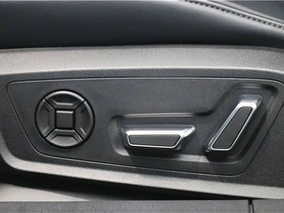 Audi A6L 2025 45 TFSI quattro