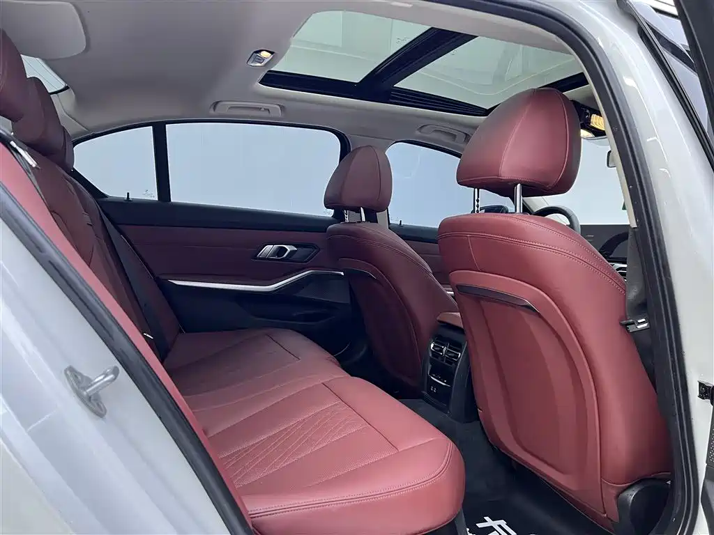 BMW 3 Series 2023 325Li M Sport Package