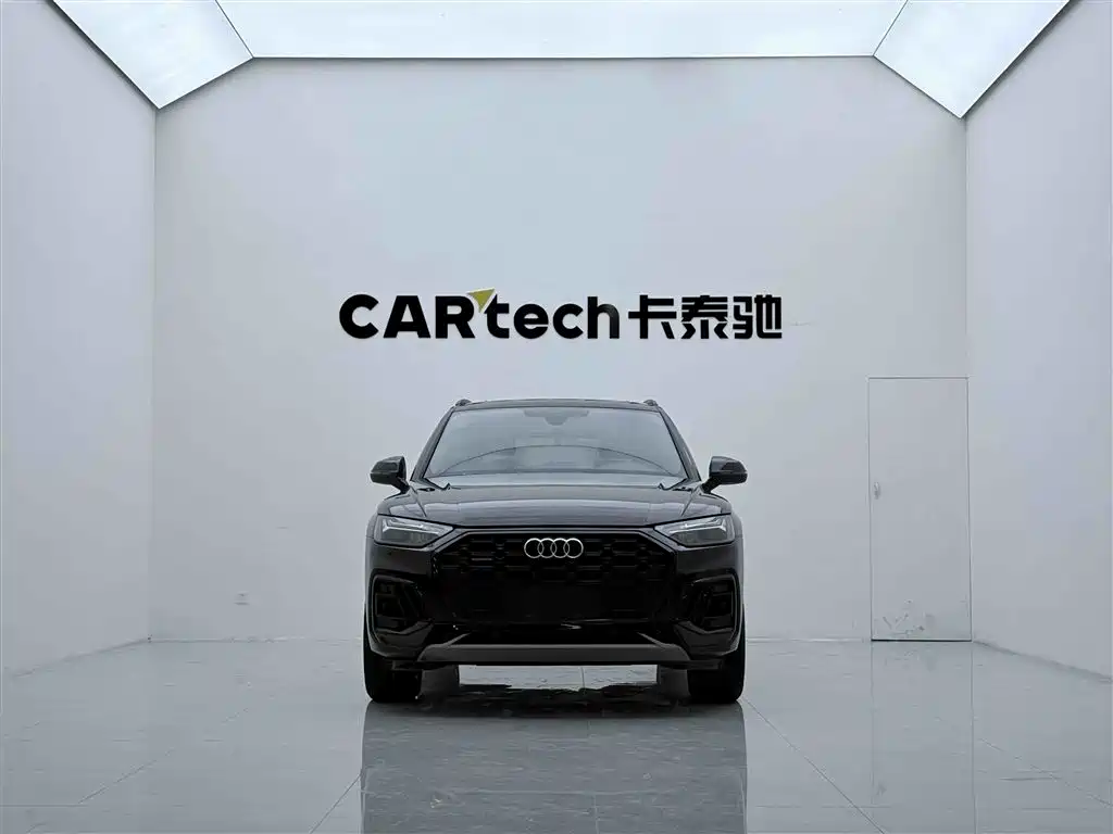 Audi Q5L 2024 40 TFSI Sport