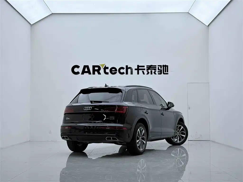 Audi Q5L 2024 40 TFSI Sport