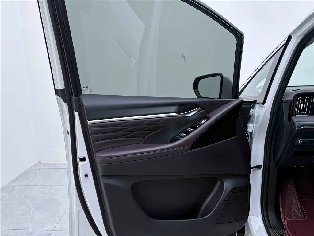GAC Trumpchi M8 2024 Lingxiu Series 390T Exclusive Edition