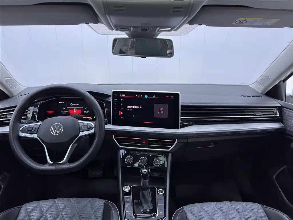 Volkswagen Sagitar 2023 300TSI DSG Beyond Edition