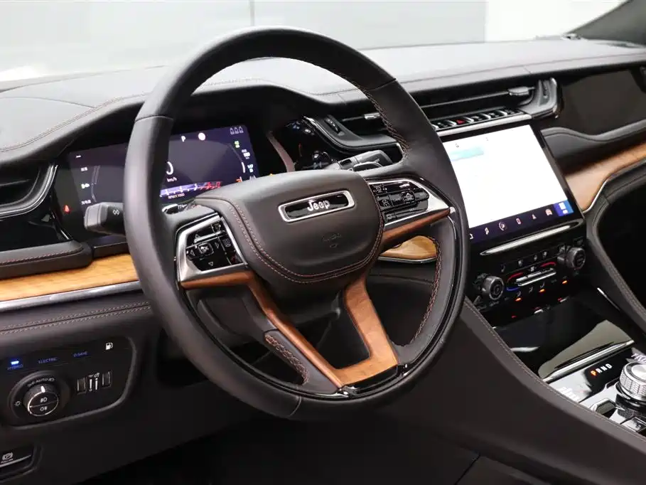 Jeep Grand Cherokee 4xe 2023 Summit