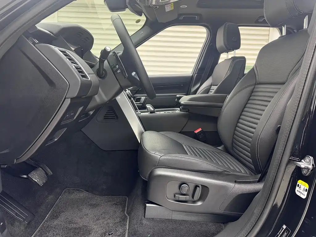 Land Rover Discovery 2025 360PS S