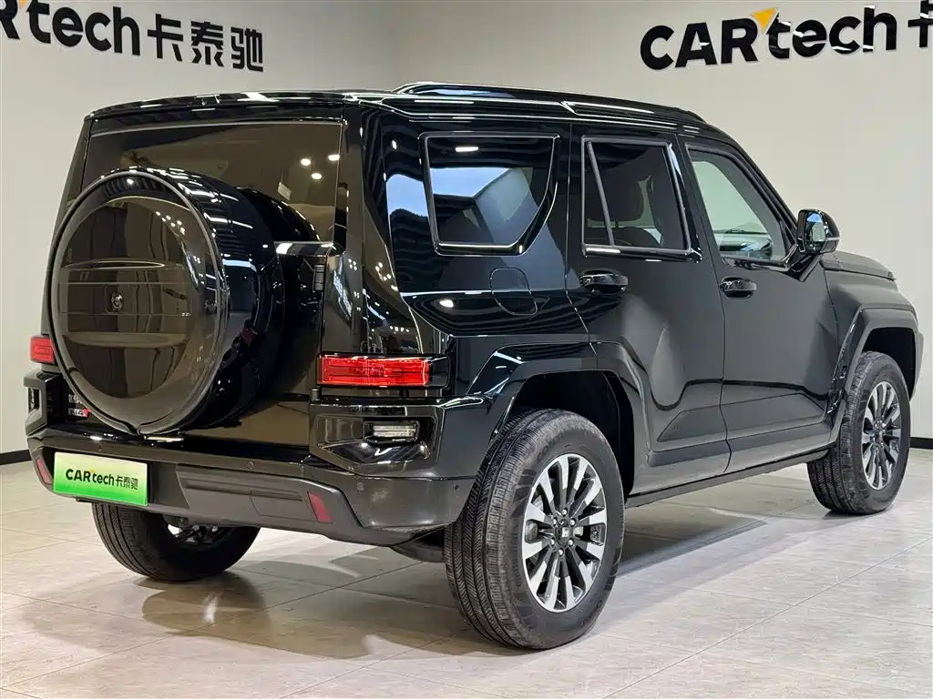 Tank 700 Hi4-T Extreme Edition 2024