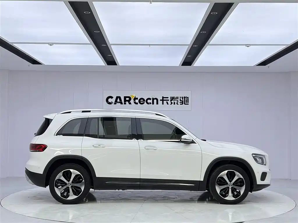 Mercedes-Benz GLB 200 Fashion Edition 2022 Facelift