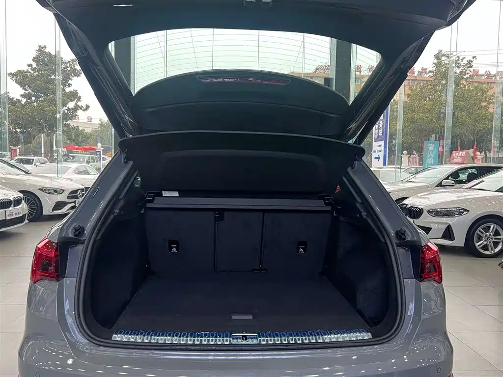 Audi Q3 2024 40 TFSI Fashion Dynamic