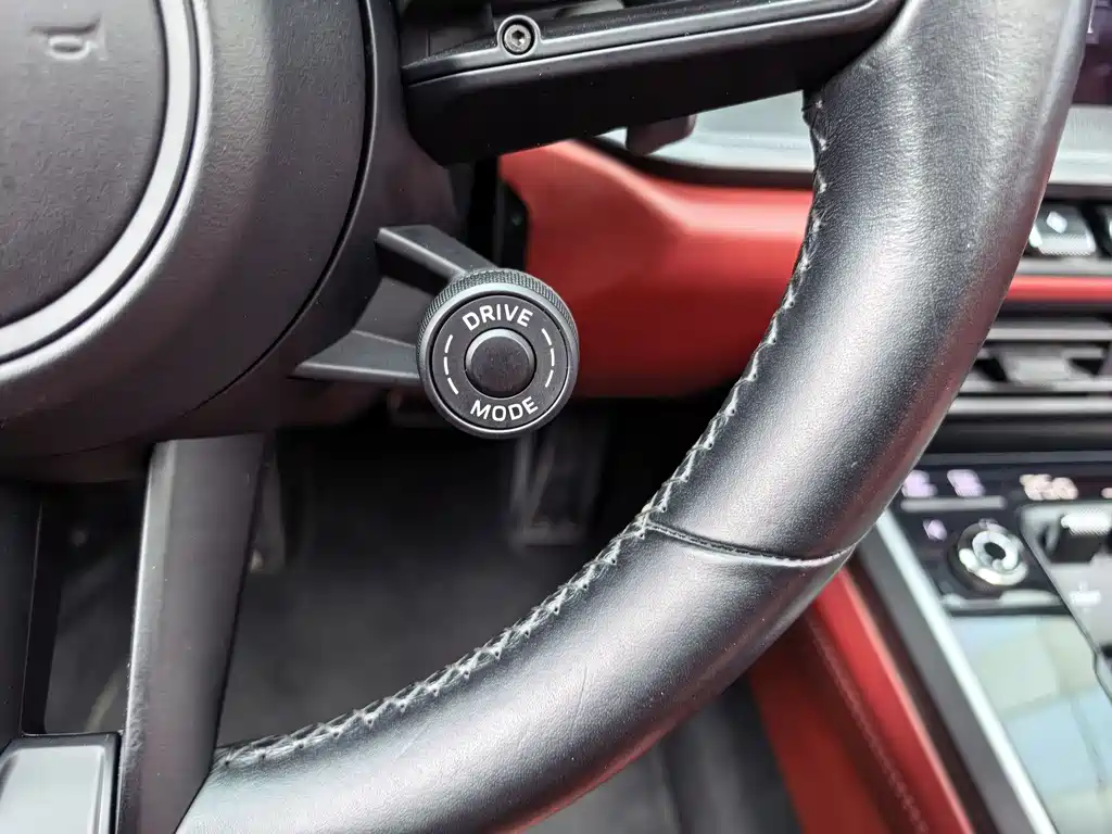 Porsche 911 Targa 4 3.0T