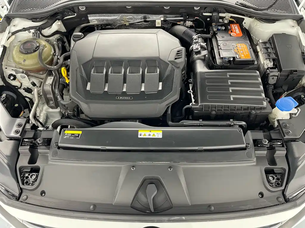 FAW-Volkswagen CC 2021 330TSI Xuanmu Edition