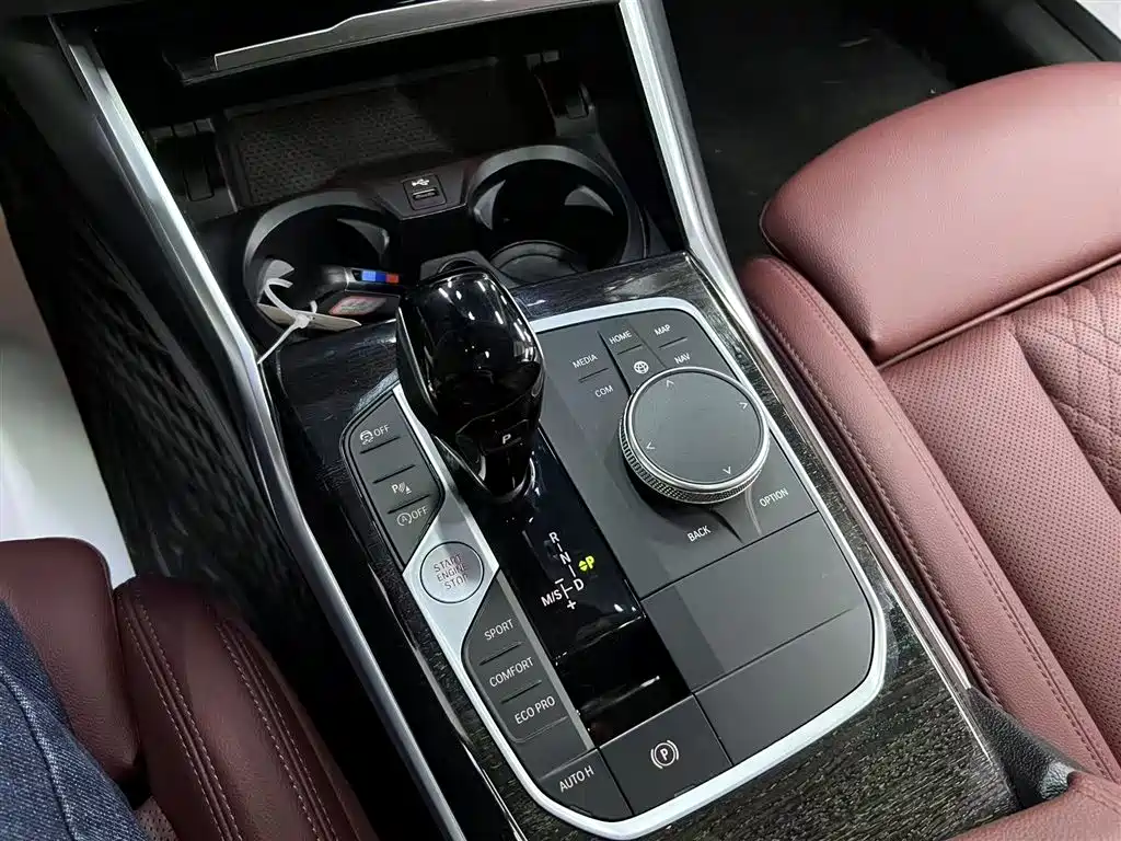 BMW 3 Series 2022 Facelift 325Li M Sport Package
