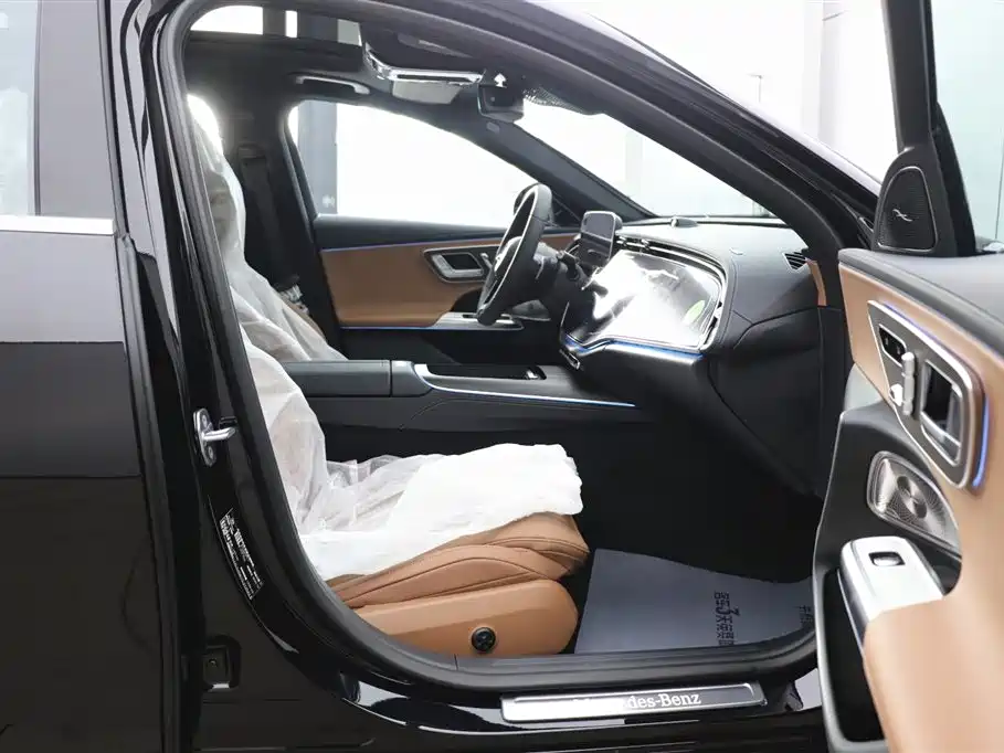 Mercedes-Benz E-Class 2026 E 300 L Luxury