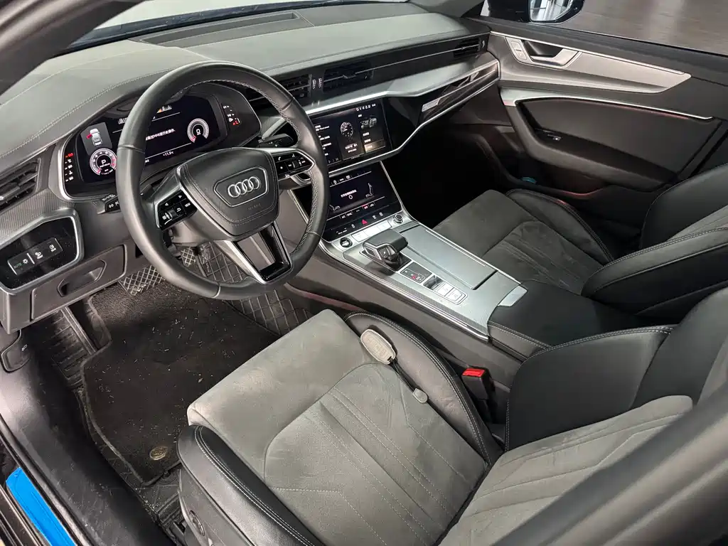 Audi A6L 2024 45 TFSI Zhenxuan Dynamic Edition