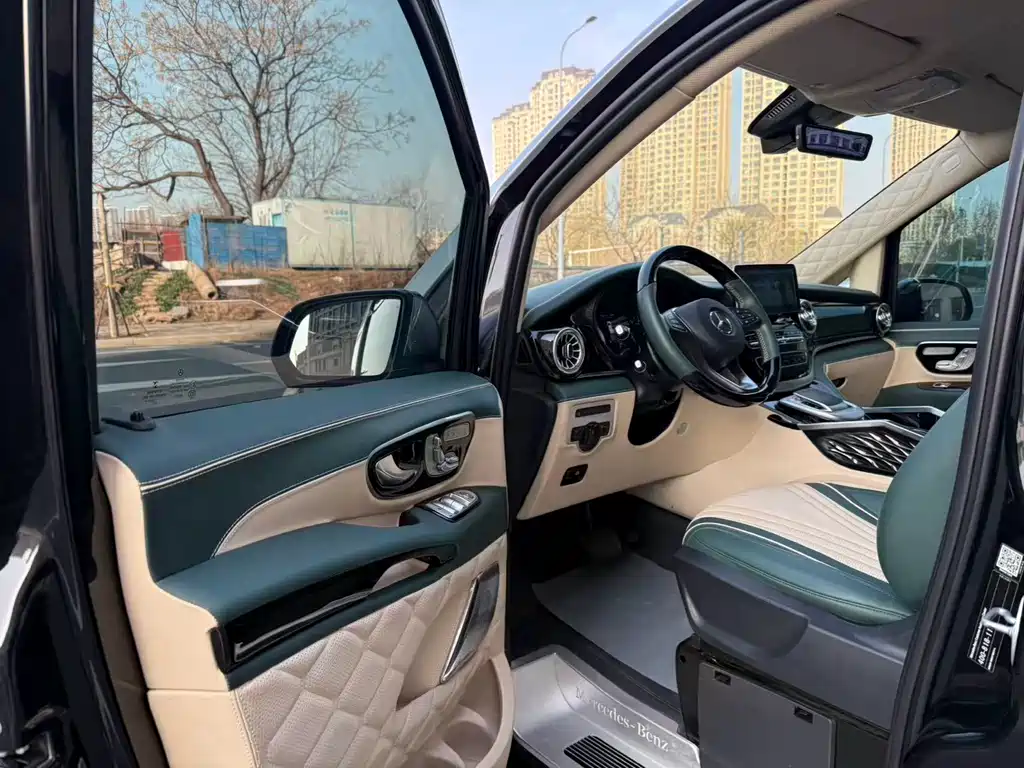 Mercedes-Benz Vito 2021 2.0T Business Edition 7-Seater
