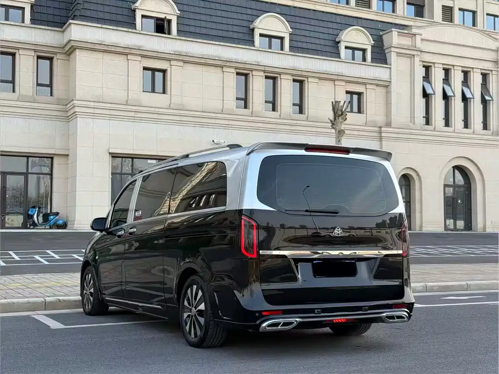 Mercedes-Benz Vito 2021 2.0T Business Edition 7-Seater