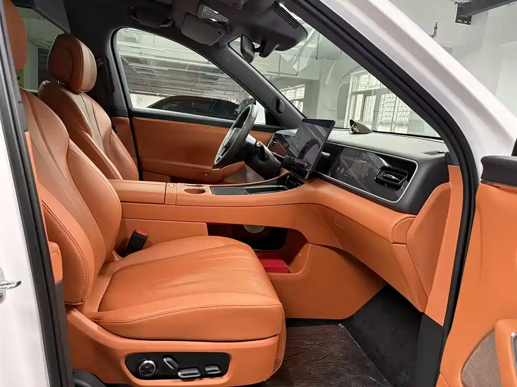 AITO M7 2026 EREV Max AWD 5-seater