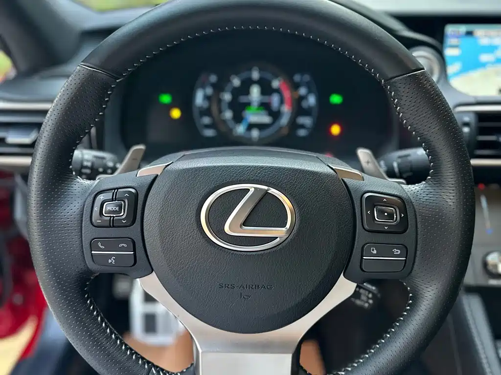 Lexus RC 300 F SPORT 2018