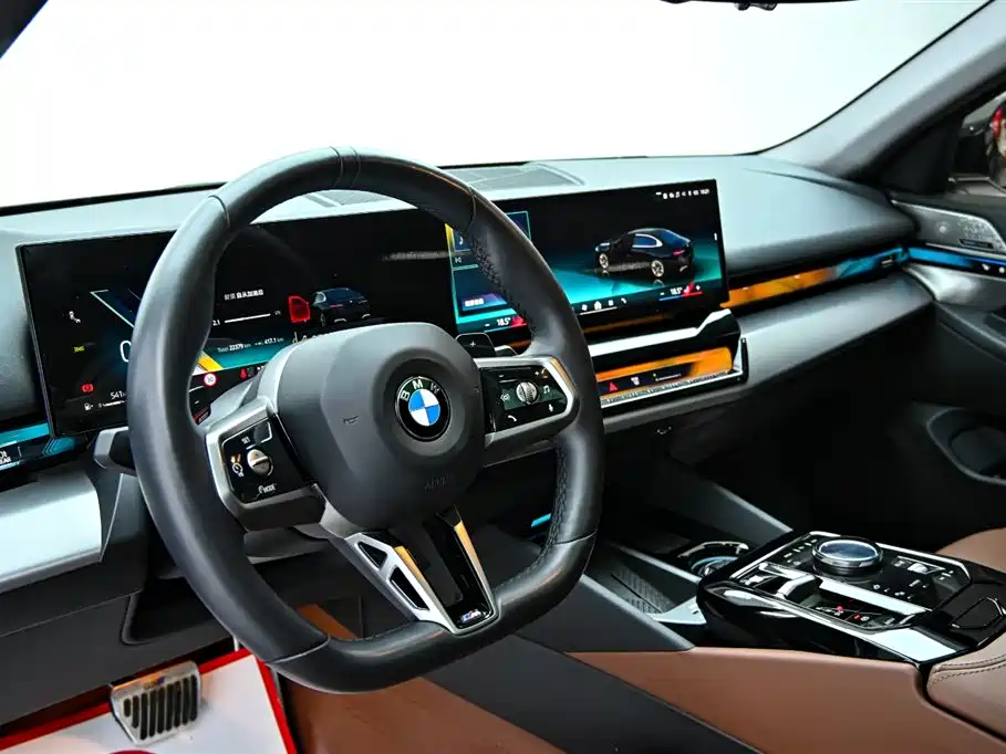 BMW 5 Series 2024 530Li Luxury Line M Sport Package