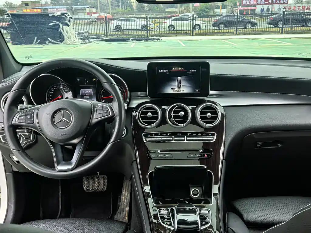 Mercedes-Benz GLC 260 4MATIC