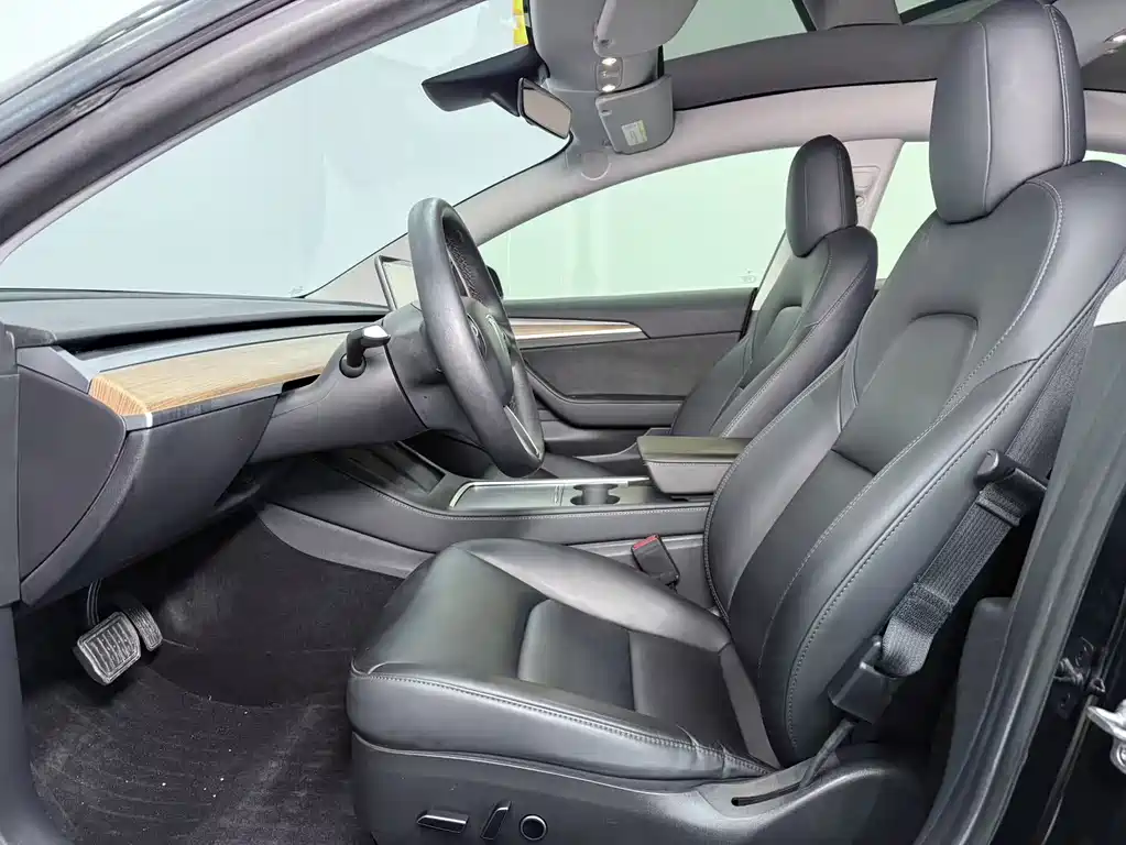 Tesla Model 3 2023 Rear-Wheel Drive