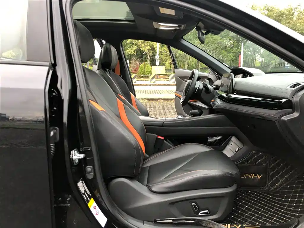 Changan UNI-V 2022 Model 1.5T Sports Edition