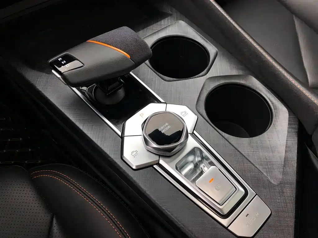 Changan UNI-V 2022 Model 1.5T Sports Edition