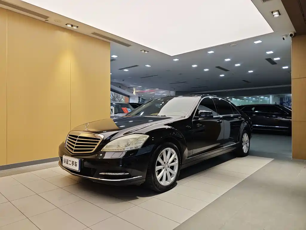 Mercedes-Benz S-Class 2010 S 300 L Luxury