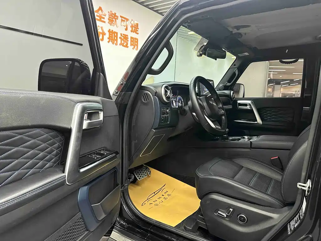 Beijing BJ40 2020 2.0T Automatic 4WD City Hunter Edition Xiake