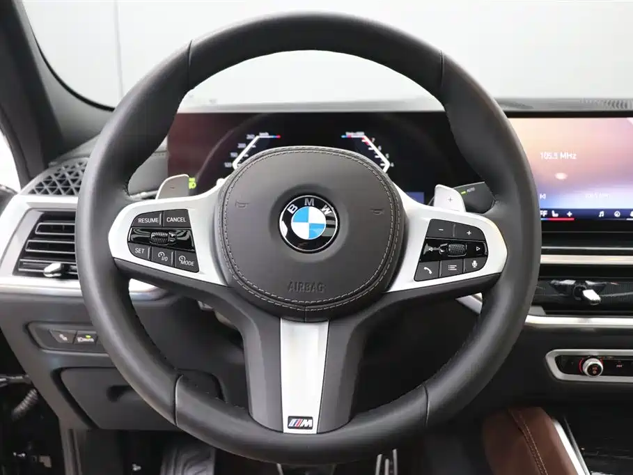 BMW X6 2023 xDrive40i M Sport Package