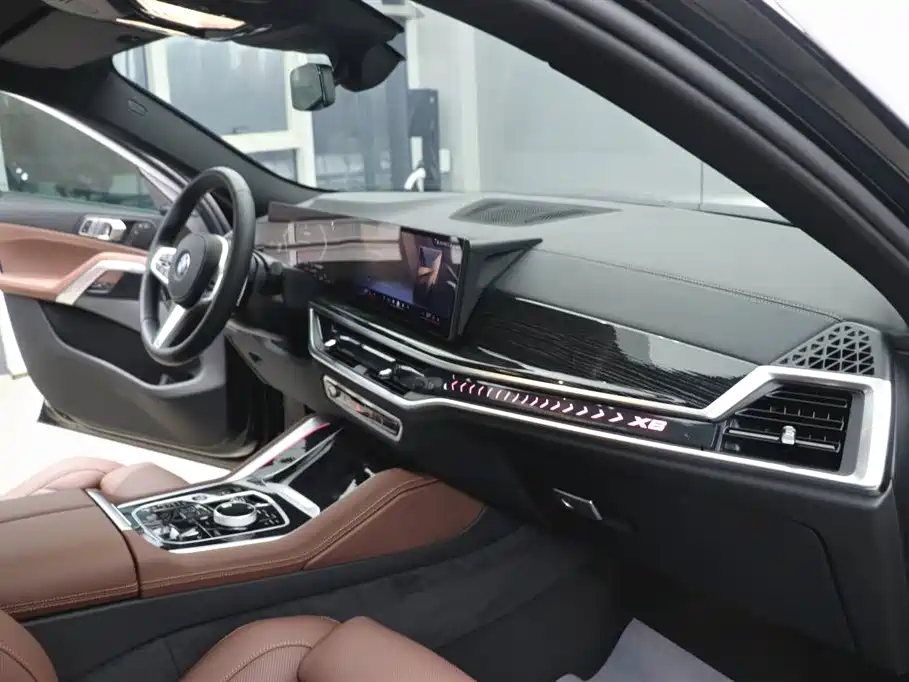 BMW X6 2023 xDrive40i M Sport Package