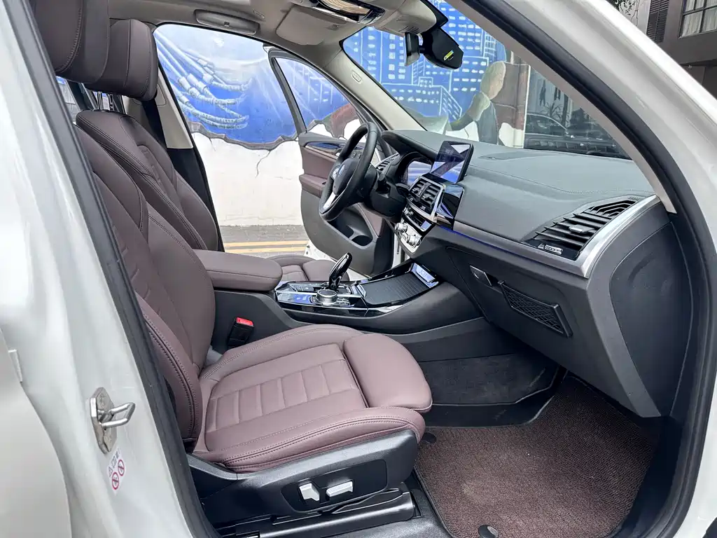 BMW X3 2021 xDrive25i Luxury Package