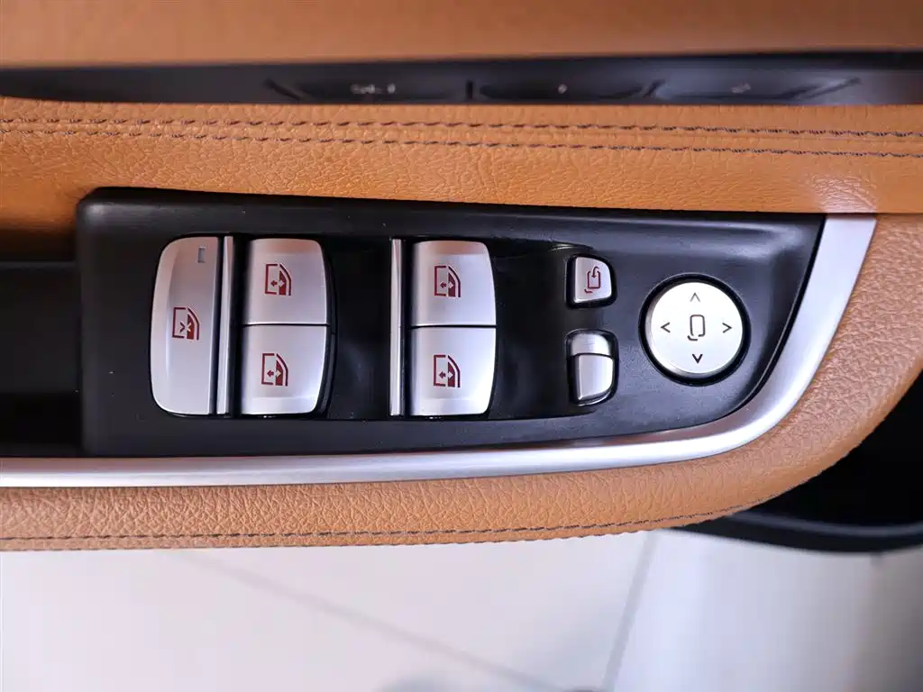 BMW 6 Series Gran Turismo 630i Luxury Line 2021